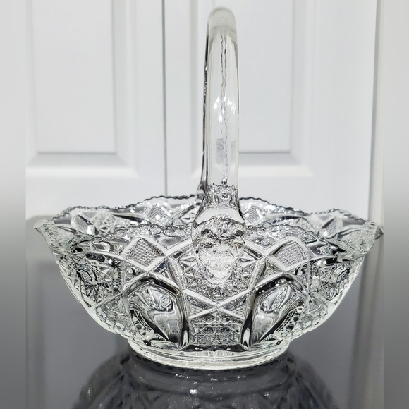 Vntg 8 1/2" Smith Glass "Quintec" Basket EUC - Picture 10 of 13